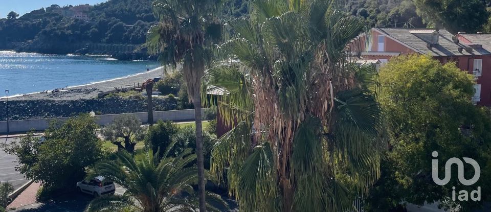 Quadrilocale di 109 m² a Cogoleto (16016)