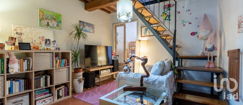 Apartment 6 rooms of 110 m² in Vicopisano (56010)