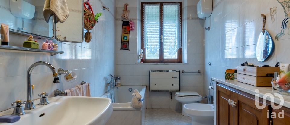 Apartment 6 rooms of 110 m² in Vicopisano (56010)