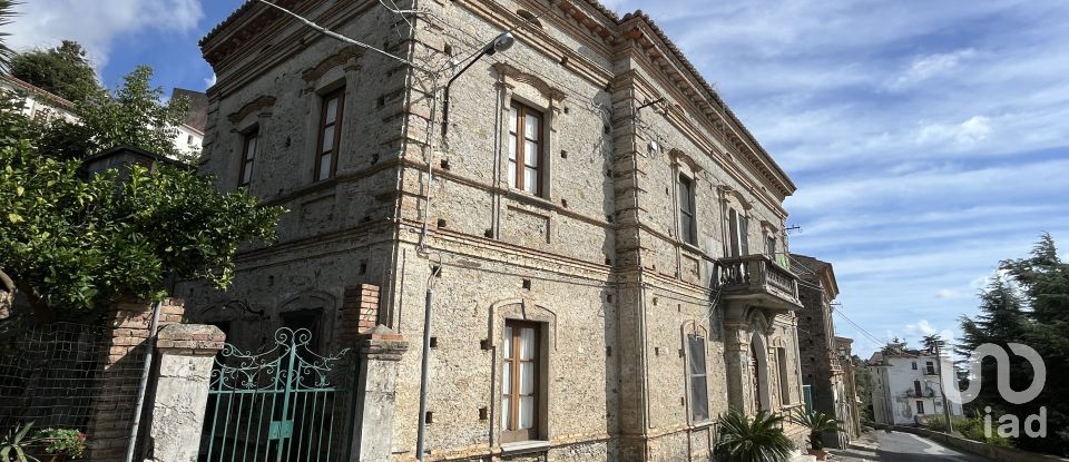 Barn conversion 10 rooms of 400 m² in - (87030)