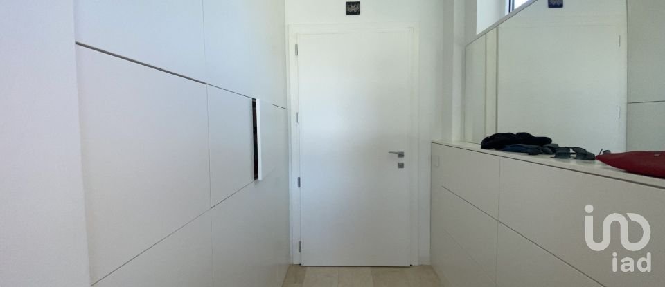 House 8 rooms of 180 m² in San Teodoro (07052)