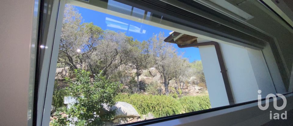 House 8 rooms of 180 m² in San Teodoro (07052)