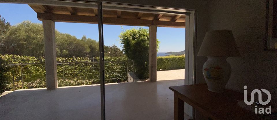 House 8 rooms of 180 m² in San Teodoro (07052)