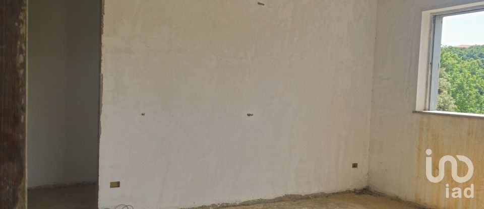 House boat 11 rooms of 700 m² in Marcellinara (88044)