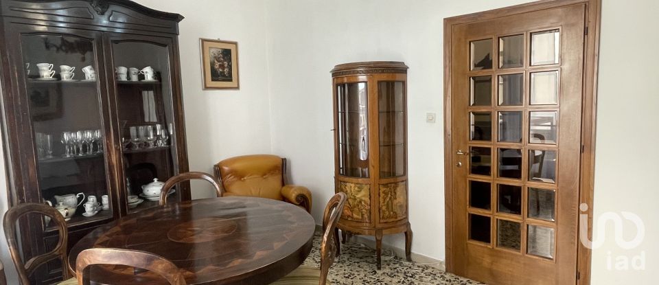 Apartment 5 rooms of 111 m² in Arezzo (52100)