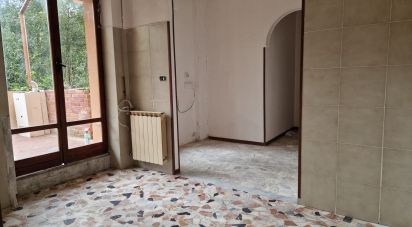 Quadrilocale di 68 m² a Genova (16133)