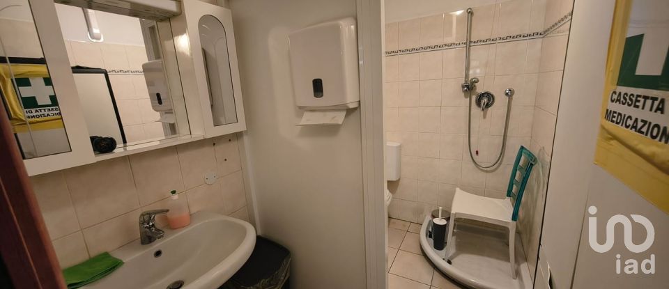 Retail property of 40 m² in Borghetto Santo Spirito (17052)