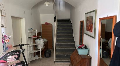 Casa indipendente / Villa 7 locali di 142 m² in Finale Ligure (17024)
