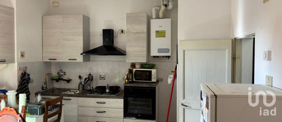 Casa indipendente / Villa 7 locali di 142 m² in Finale Ligure (17024)