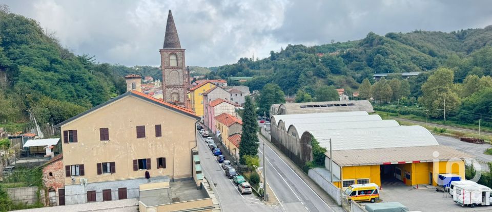 Four-room apartment of 91 m² in Altare (17041)