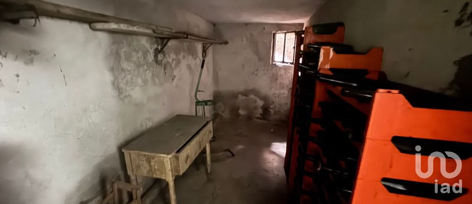 Four-room apartment of 91 m² in Altare (17041)