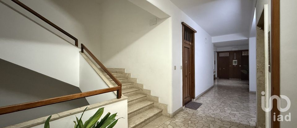 Four-room apartment of 170 m² in Palermo (90138)