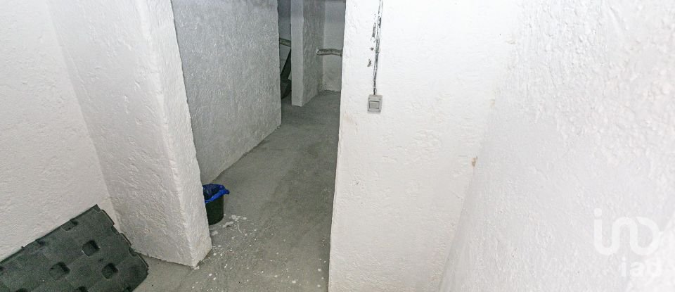 Negozio / locale commerciale di 170 m² in Genova (16149)