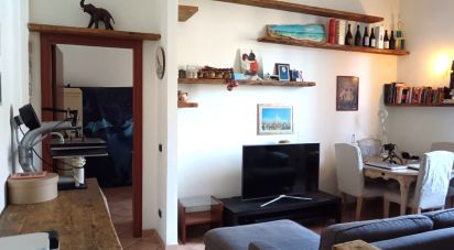 Two-room apartment of 60 m² in Milano (20155)