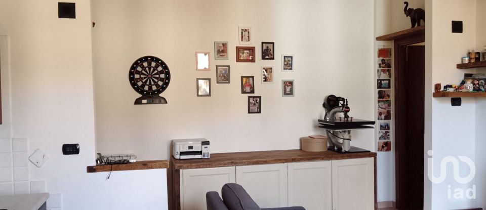 Two-room apartment of 60 m² in Milano (20155)