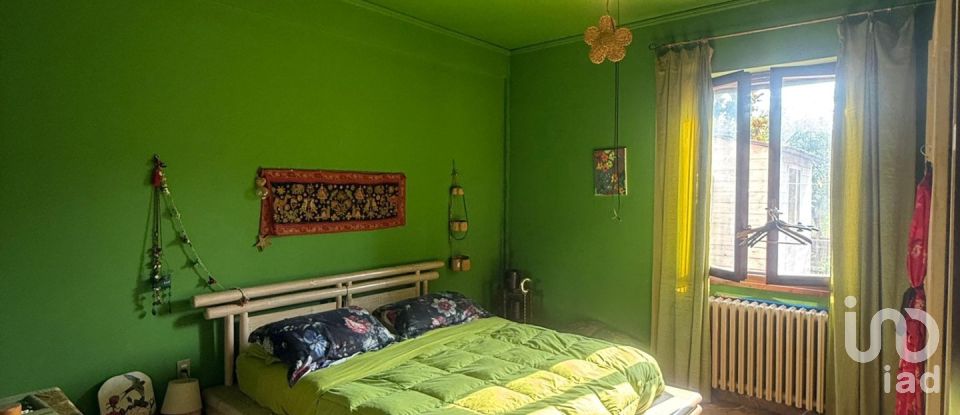 Apartment 7 rooms of 155 m² in Prato (59100)