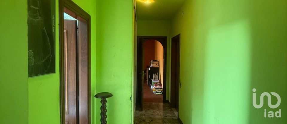 Apartment 7 rooms of 155 m² in Prato (59100)