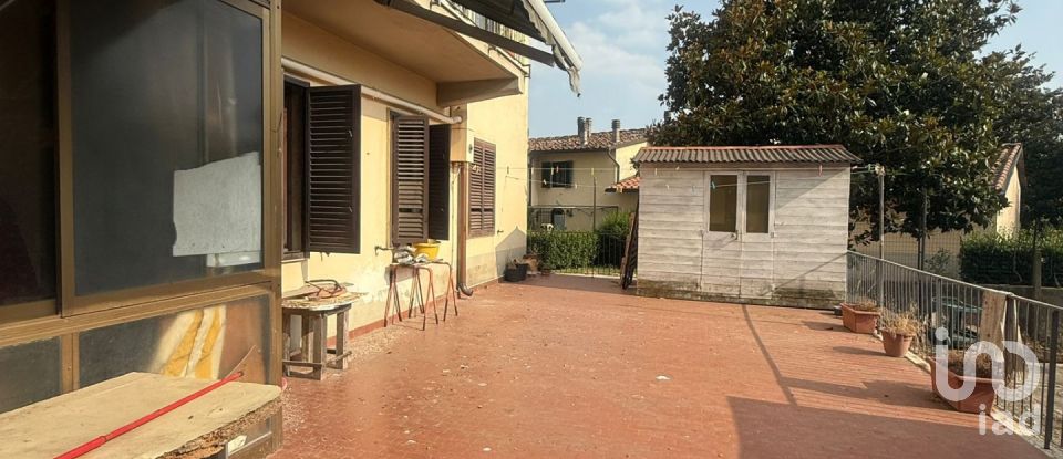 Apartment 7 rooms of 155 m² in Prato (59100)