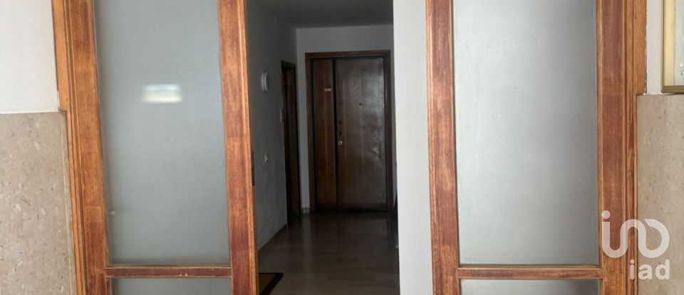 Apartment 7 rooms of 155 m² in Prato (59100)