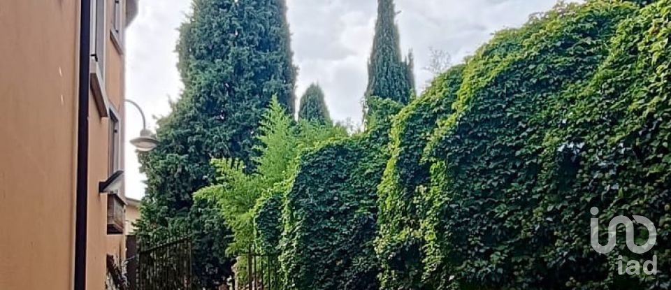 Hotel-restaurant of 1,499 m² in Fumane (37022)