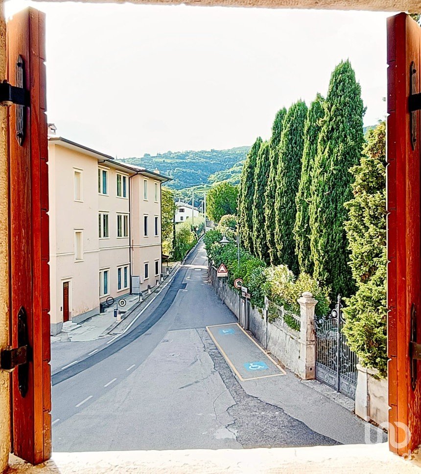 Hotel-restaurant of 1,499 m² in Fumane (37022)