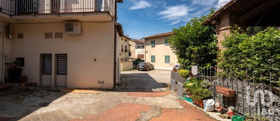 House 7 rooms of 129 m² in Signa (50058)