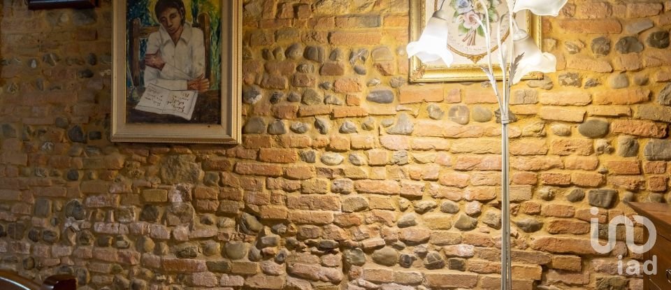 Apartment 6 rooms of 83 m² in Peccioli (56037)