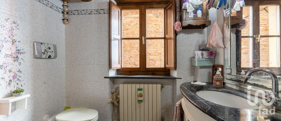 Apartment 6 rooms of 83 m² in Peccioli (56037)