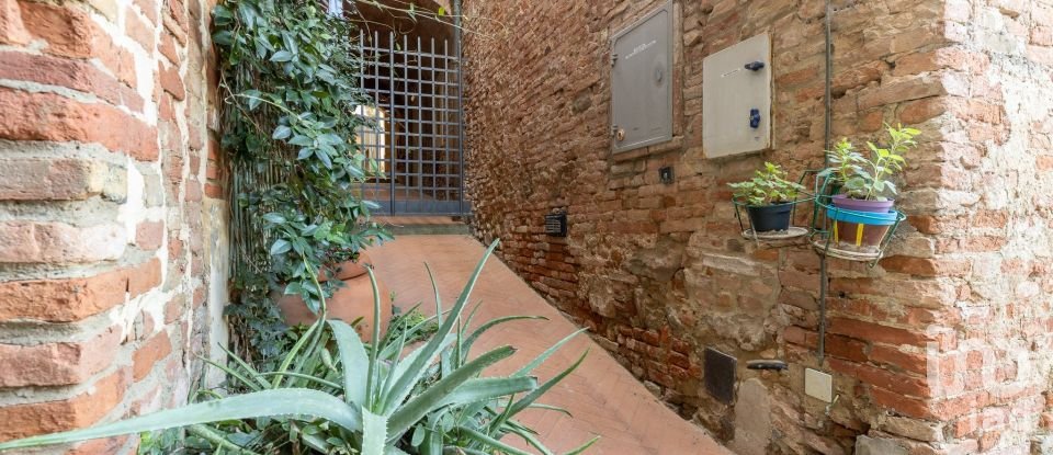 Apartment 6 rooms of 83 m² in Peccioli (56037)