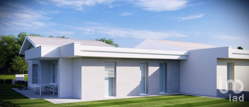 Farm 4 rooms of 125 m² in Castel Goffredo (46042)