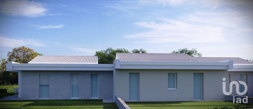 Casale 5 locali di 140 m² in Castel Goffredo (46042)