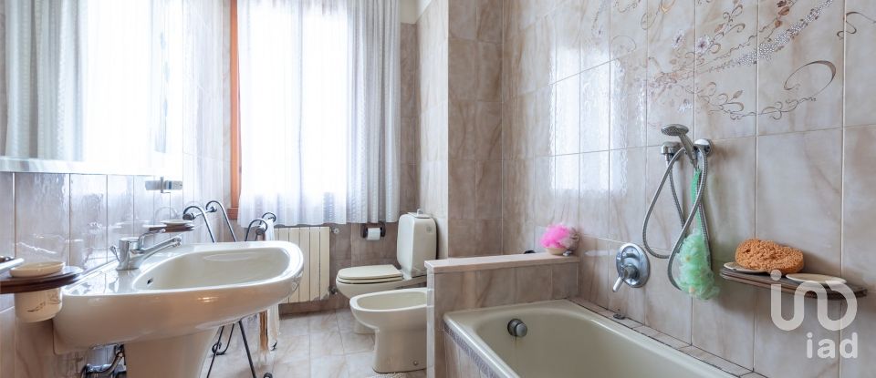 Apartment 8 rooms of 115 m² in Santa Croce sull'Arno (56029)