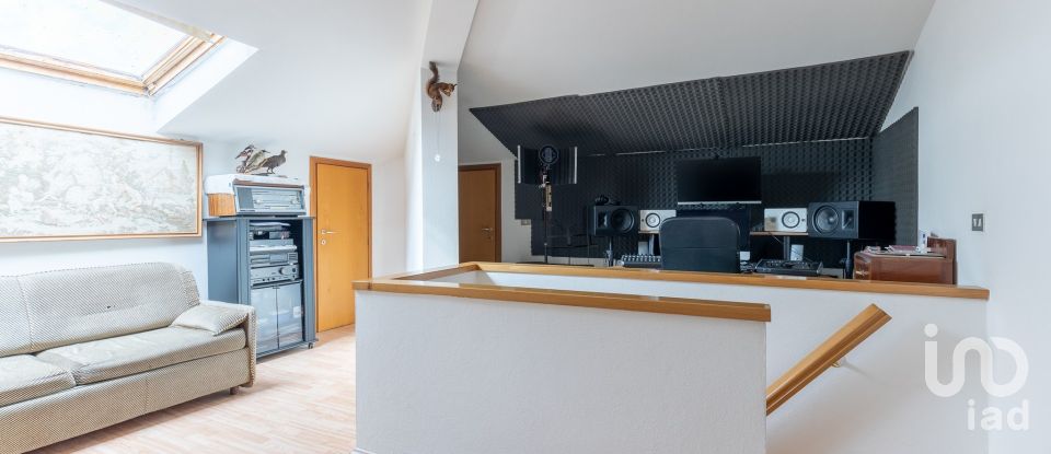 Apartment 8 rooms of 115 m² in Santa Croce sull'Arno (56029)