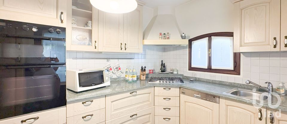 Barn conversion 11 rooms of 560 m² in Montegrotto Terme (35036)