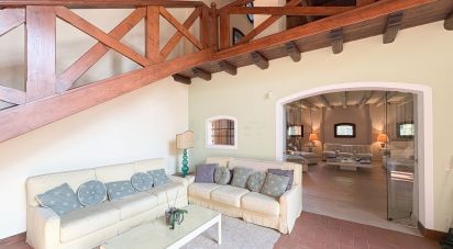 Barn conversion 11 rooms of 560 m² in Montegrotto Terme (35036)