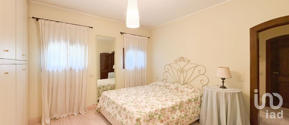 Barn conversion 11 rooms of 560 m² in Montegrotto Terme (35036)