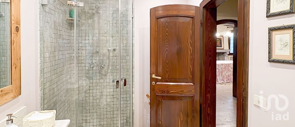 Barn conversion 11 rooms of 560 m² in Montegrotto Terme (35036)