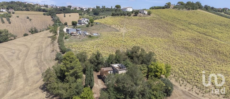 Country home 6 rooms of 200 m² in Filottrano (60024)