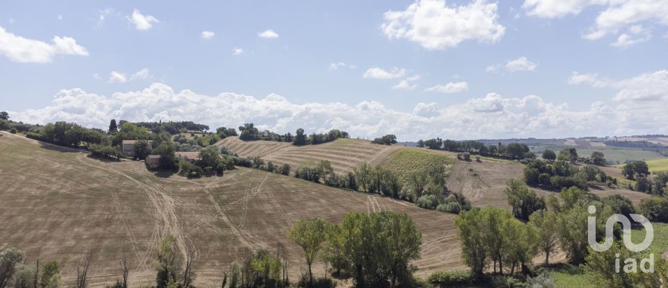 Country home 6 rooms of 200 m² in Filottrano (60024)