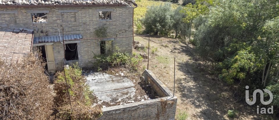 Country home 6 rooms of 200 m² in Filottrano (60024)