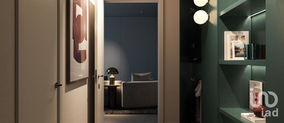 Two-room apartment of 43 m² in Milano (20126)