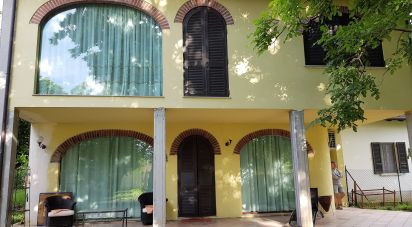 Casa indipendente / Villa 10 locali di 350 m² in Palestro (27030)