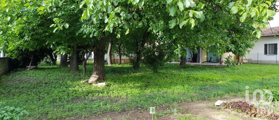 Casa indipendente / Villa 10 locali di 350 m² in Palestro (27030)