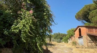 Townhouse 20 rooms of 1,180 m² in Bucine (52020)