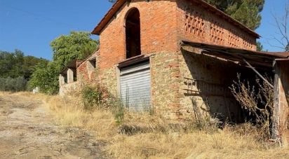 Townhouse 20 rooms of 1,180 m² in Bucine (52020)