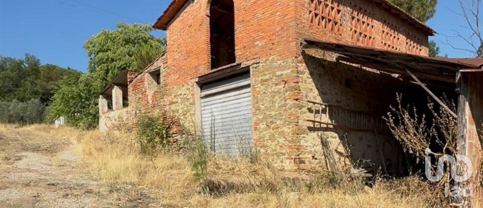 Casa indipendente 20 locali di 1.180 m² in Bucine (52020)