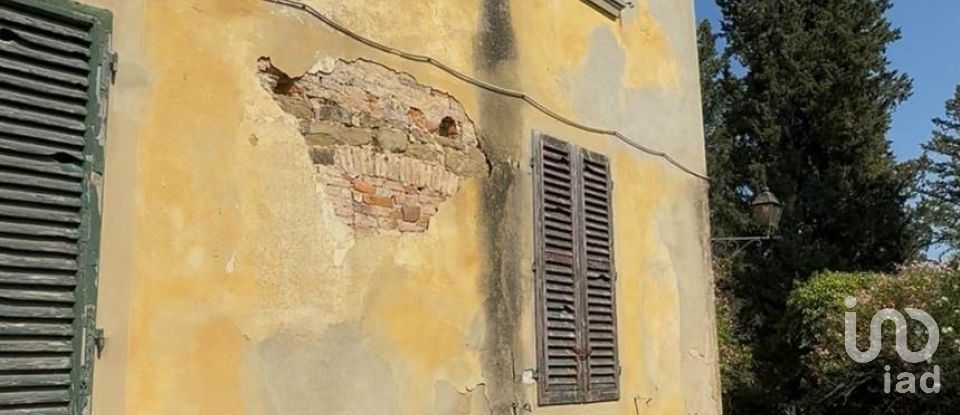 Casa indipendente 20 locali di 1.180 m² in Bucine (52020)