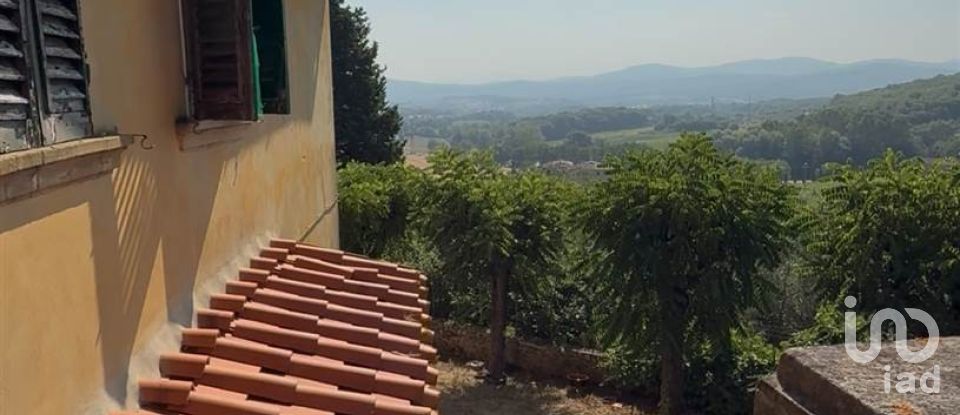 Casa indipendente 20 locali di 1.180 m² in Bucine (52020)