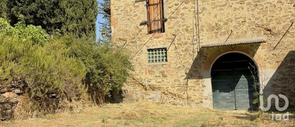 Casa indipendente 20 locali di 1.180 m² in Bucine (52020)