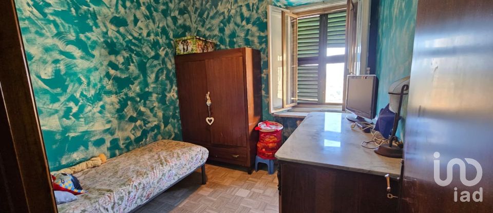 Appartamento 9 locali di 200 m² a Osimo (60027)